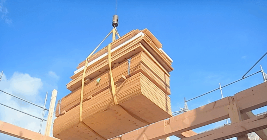 玉掛け技能講習で学んだ知識を現場で活用する方法｜安全と効率を高める実践ポイントのアイキャッチ画像です。