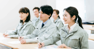 職長・安全衛生責任者教育の内容と講習時間を解説｜初めての職長デビューに必要な基礎講習のアイキャッチ画像です。